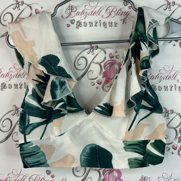 Revamped Tops - Revamped tank top tropical floral flowers leaves Green Leaf Print Crop Top